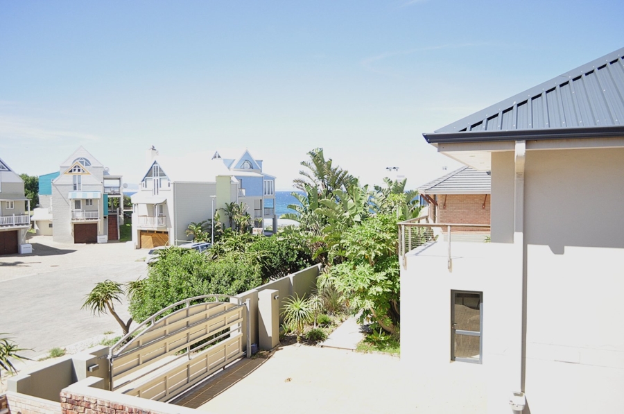 5 Bedroom Property for Sale in Ferreira Town Eastern Cape